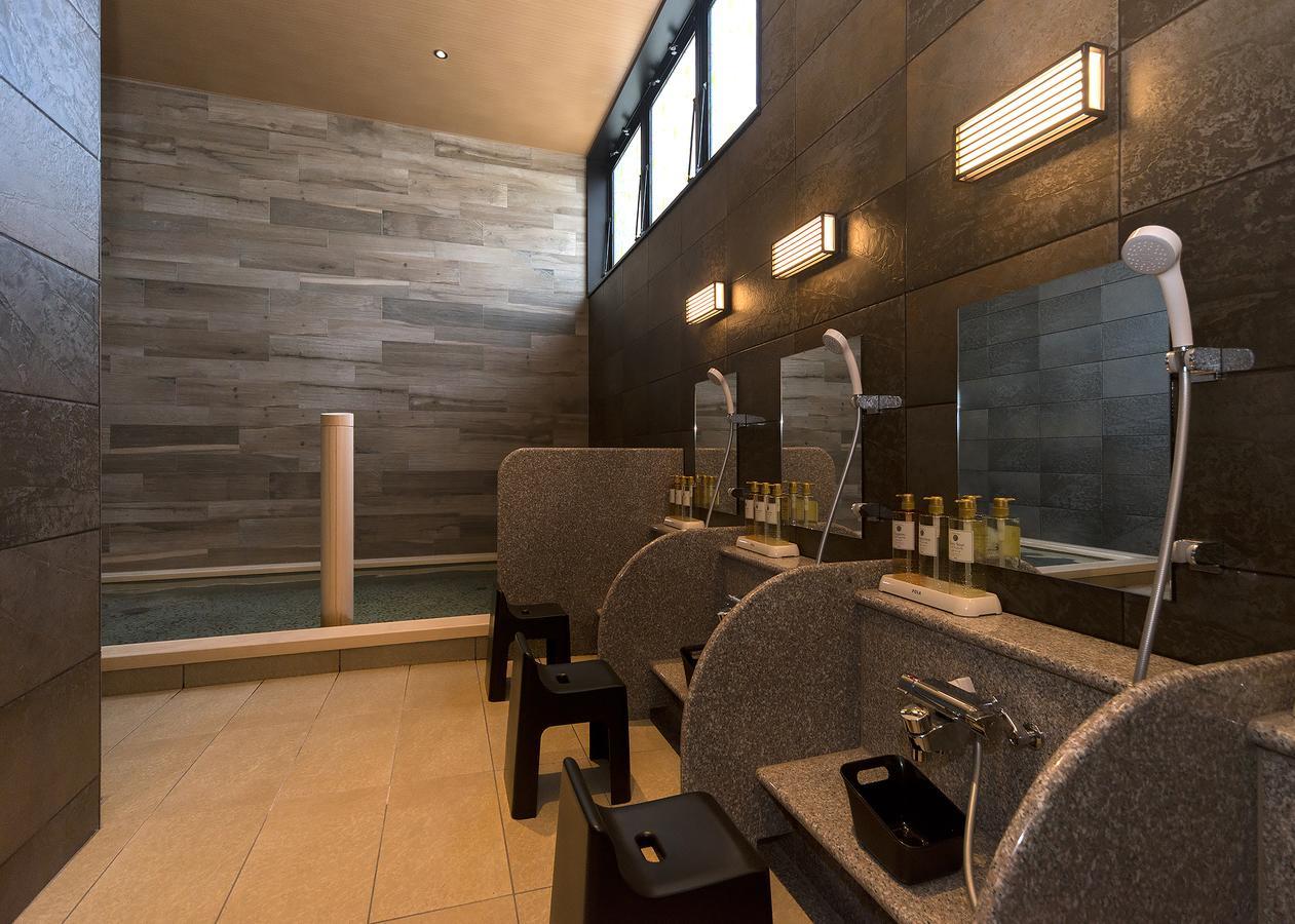 Hotel Queens Chitose 3*